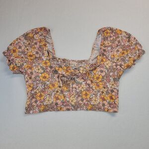 Altar'd State Crop Top Size Medium Pink Multi Floral Pattern Boho‎ Ties in Front